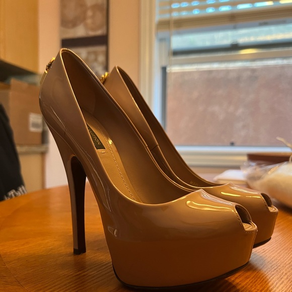 Louis Vuitton Amarante Oh Really Pumps - Picture 2 of 5